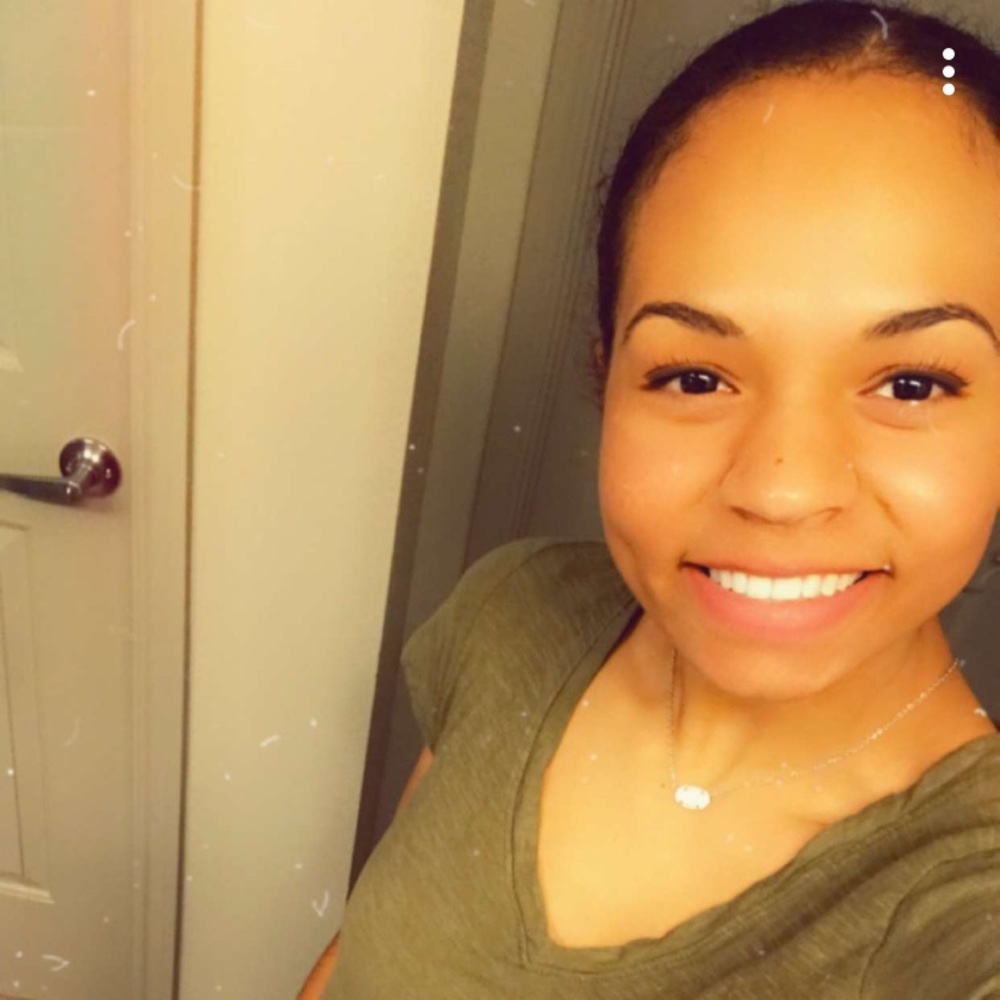 Meet your Posher, Gabby